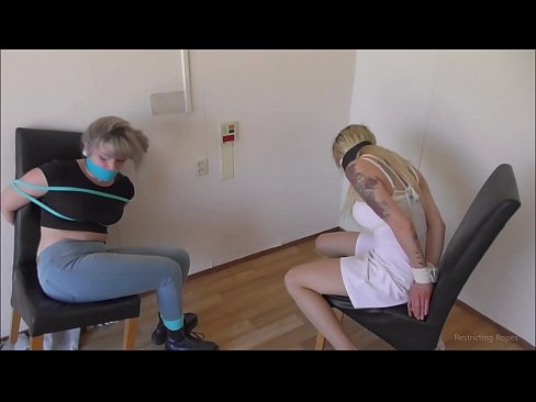 ❤️ Függő / Megkötözve és betömve / Szűzlány a bajban ❤❌ Orosz pornó at hu.kutjeporno.ru ❌